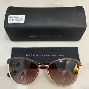 NWT Marc by Marc Jacobs Sunglasses MMJ 438/S, in box 57-17-140